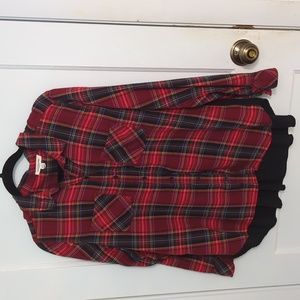 Beach Lunch Lounge Size M Reds Green Blue and White Plaid Shirt w/ Black Pleats